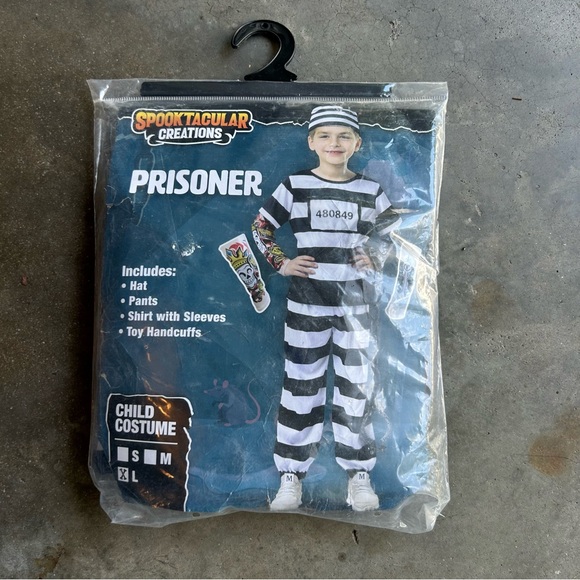 Spooktacular Creations Kids Prisoner Black & White Striped Costume | Size Large - Picture 16 of 16